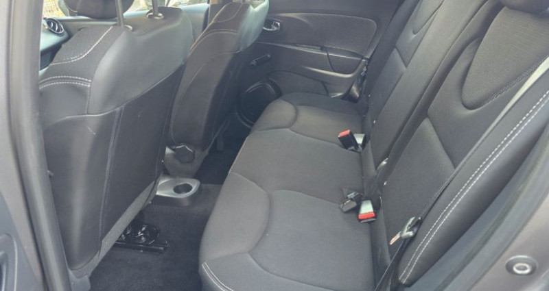 Renault Clio 4 1.2l Tce 120 Initial Paris Bva GARANTIE 2016 - photo n°4 Renault Clio 4 1.2l Tce 120 Initial Paris Bva GARANTIE  occasion à SANNOIS - photo n°4