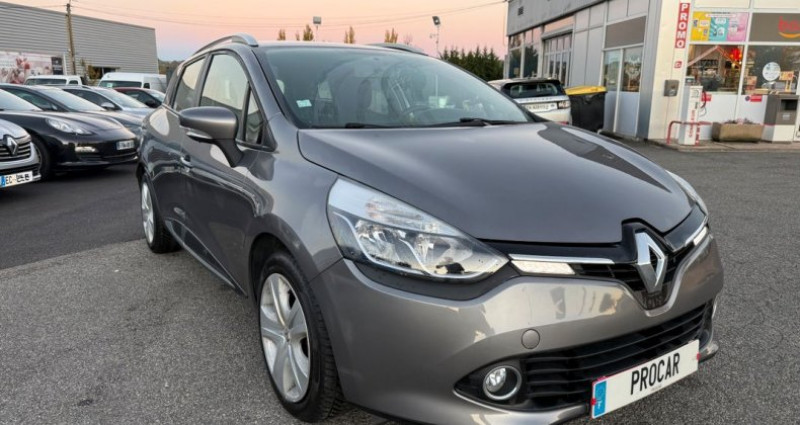 Renault Clio 4 ESTATE DCI 90 BUSINESS EURO6 1ère MAIN 2016 - photo n°2 Renault Clio 4 ESTATE DCI 90 BUSINESS EURO6 1ère MAIN  occasion à CHARMEIL - photo n°2