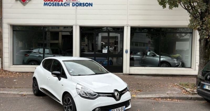 Renault Clio 4 Tce 90 Limited 2016 106000kms 2016 Renault Clio 4 Tce 90 Limited 2016 106000kms  occasion à SAINT-ETIENNE