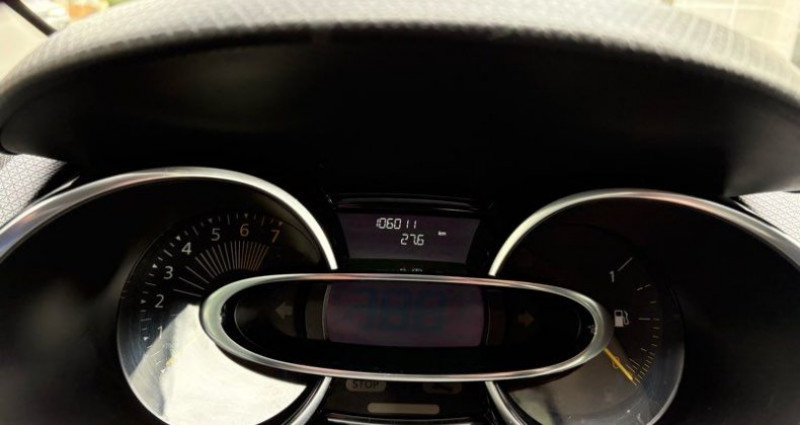 Renault Clio 4 Tce 90 Limited 2016 106000kms 2016 - photo n°5 Renault Clio 4 Tce 90 Limited 2016 106000kms  occasion à SAINT-ETIENNE - photo n°5