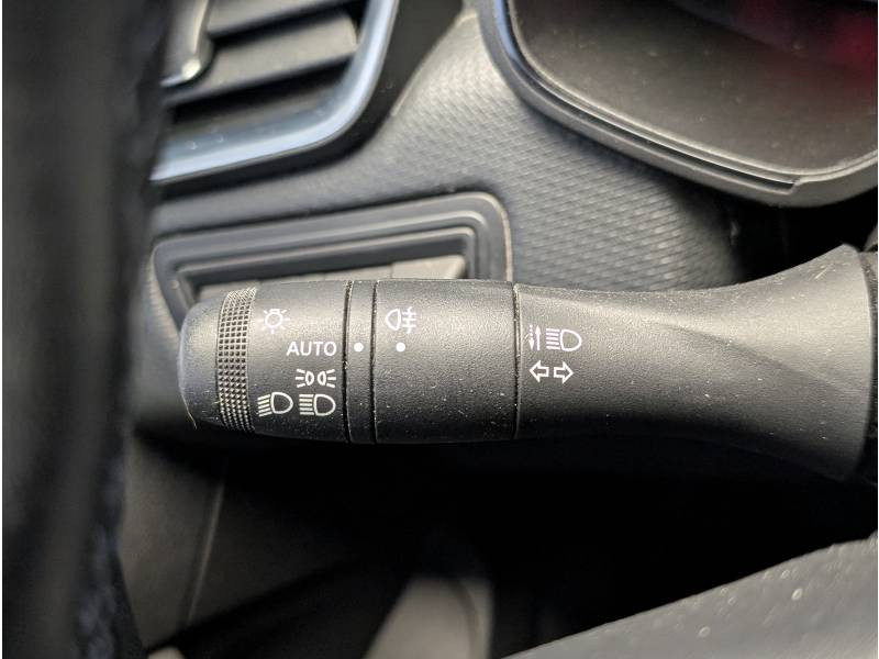 Renault Clio Blue dCi 100 - 21N Business 2022 - photo n°19 Renault Clio Blue dCi 100 - 21N Business  occasion à TARBES - photo n°19