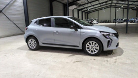 Renault Clio , garage SJ AUTOMOBILES � Ganges