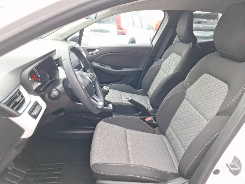 Renault Clio Blue dCi 100 Evolution 2023 - photo n°10 Renault Clio Blue dCi 100 Evolution  occasion à Villeneuve-sur-Lot - photo n°10