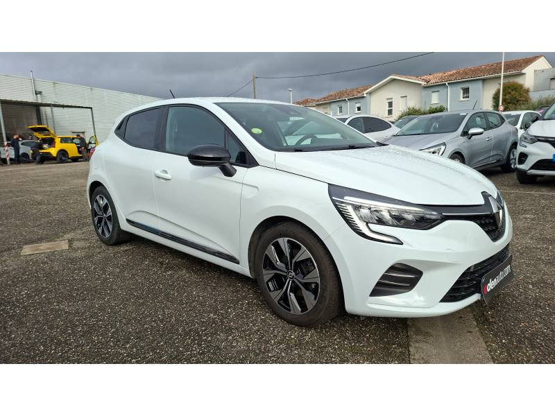 Renault Clio Blue dCi 100 Evolution 2023 - photo n°7 Renault Clio Blue dCi 100 Evolution  occasion à Agen - photo n°7