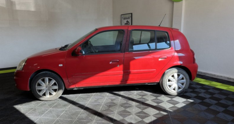 Renault Clio Campus II 1.2 60ch .com 5P / KIT DISTRIBUTION NEUF 2009 - photo n°2 Renault Clio Campus II 1.2 60ch .com 5P / KIT DISTRIBUTION NEUF  occasion à SARRIANS - photo n°2