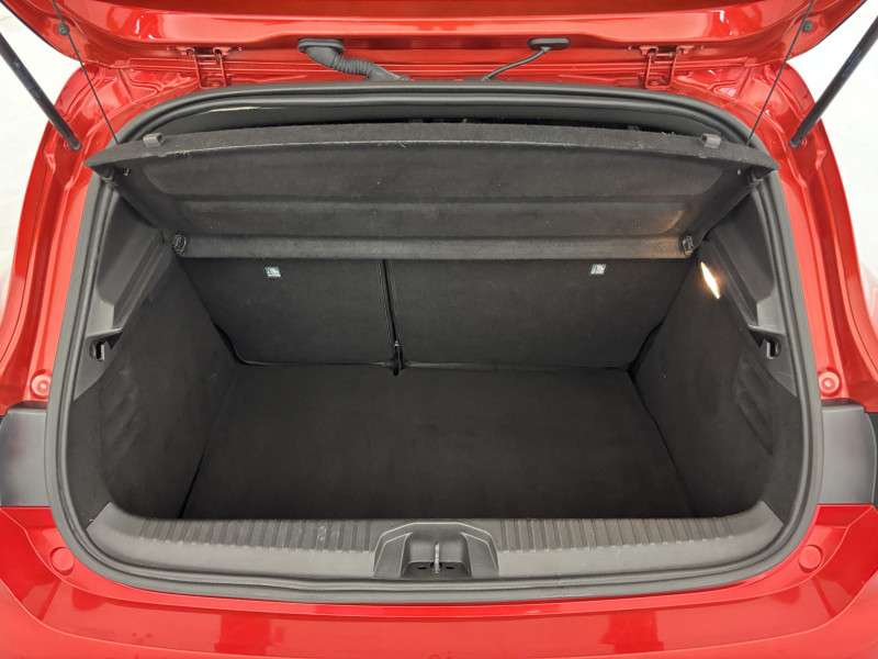 Renault Clio Clio E-Tech 140 21N Limited 5p 2021 - photo n°9 Renault Clio Clio E-Tech 140 21N Limited 5p  occasion à SAINT-GREGOIRE - photo n°9