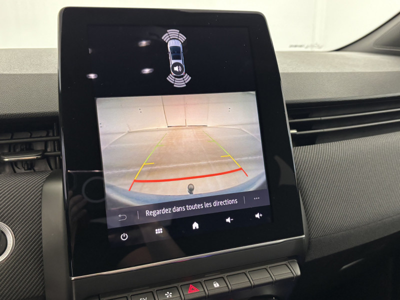 Renault Clio Clio E-Tech full hybrid 145 Esprit Alpine 5p 2024 - photo n°18 Renault Clio Clio E-Tech full hybrid 145 Esprit Alpine 5p  occasion à SAINT-GREGOIRE - photo n°18