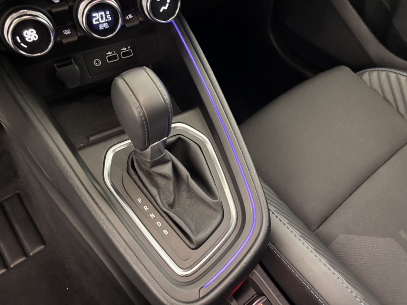 Renault Clio Clio E-Tech full hybrid 145 Esprit Alpine 5p 2024 - photo n°20 Renault Clio Clio E-Tech full hybrid 145 Esprit Alpine 5p  occasion à SAINT-GREGOIRE - photo n°20