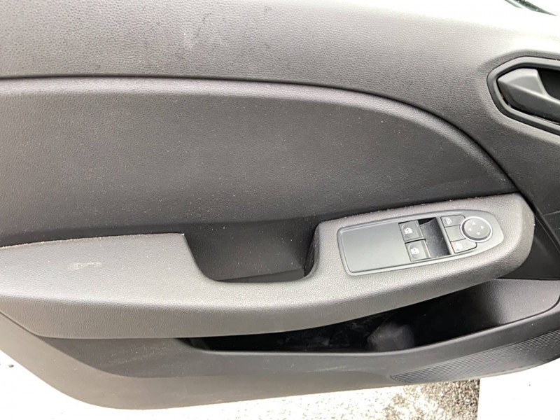 Renault Clio Clio SCe 65 Authentic 5p 2023 - photo n°11 Renault Clio Clio SCe 65 Authentic 5p  occasion à SAINT-GREGOIRE - photo n°11