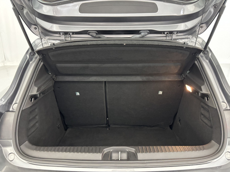 Renault Clio Clio TCe 100 GPL Evolution 5p 2024 - photo n°9 Renault Clio Clio TCe 100 GPL Evolution 5p  occasion à SAINT-GREGOIRE - photo n°9