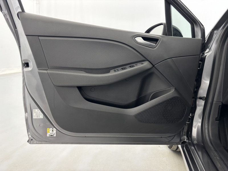 Renault Clio Clio TCe 90 Evolution 5p 2023 - photo n°12 Renault Clio Clio TCe 90 Evolution 5p  occasion à SAINT-GREGOIRE - photo n°12