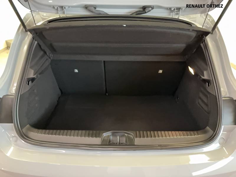 Renault Clio E-Tech full hybrid 145 ch GSR2 Techno 2025 - photo n°16 Renault Clio E-Tech full hybrid 145 ch GSR2 Techno  occasion à Orthez - photo n°16