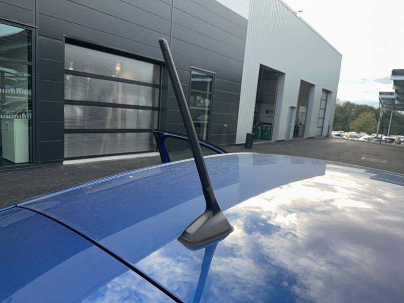 Renault Clio E-Tech full hybrid 145 Evolution 2024 - photo n°18 Renault Clio E-Tech full hybrid 145 Evolution  occasion à Langon - photo n°18