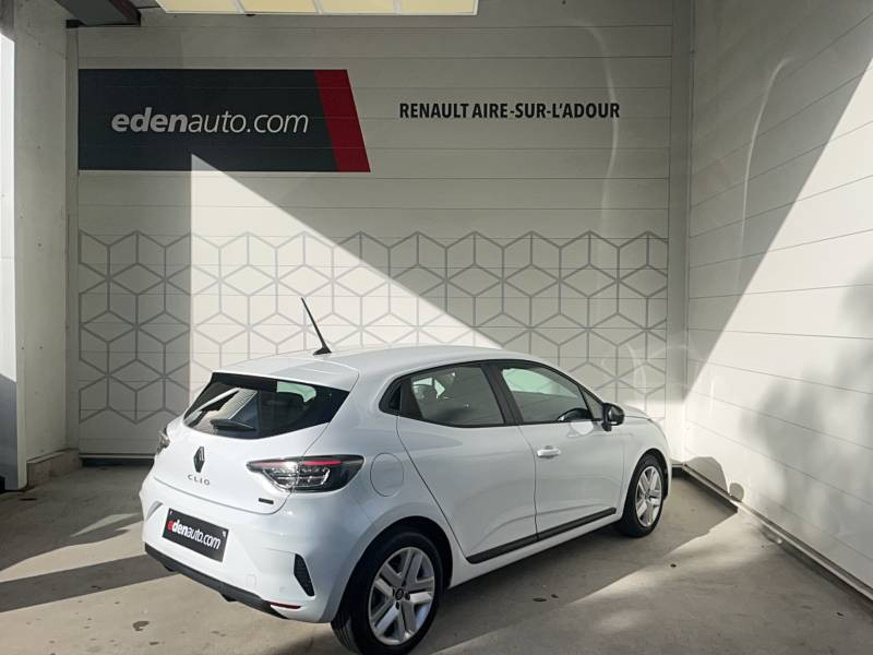 Renault Clio E-Tech full hybrid 145 GSR2 Evolution 2024 - photo n°4 Renault Clio E-Tech full hybrid 145 GSR2 Evolution  occasion à Aire sur Adour - photo n°4