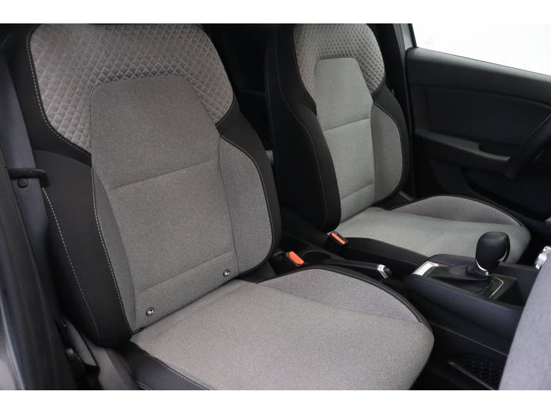 Renault Clio E-Tech full hybrid 145 GSR2 Evolution 2024 - photo n°15 Renault Clio E-Tech full hybrid 145 GSR2 Evolution  occasion à Lons - photo n°15