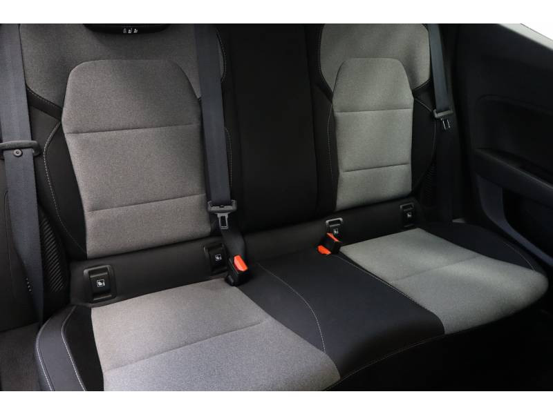 Renault Clio E-Tech full hybrid 145 GSR2 Evolution 2024 - photo n°16 Renault Clio E-Tech full hybrid 145 GSR2 Evolution  occasion à Lons - photo n°16