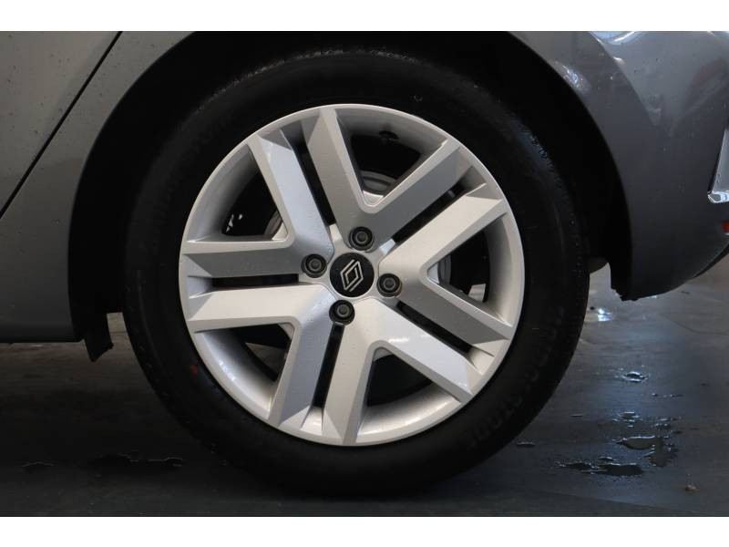 Renault Clio E-Tech full hybrid 145 GSR2 Evolution 2024 - photo n°12 Renault Clio E-Tech full hybrid 145 GSR2 Evolution  occasion à Lons - photo n°12