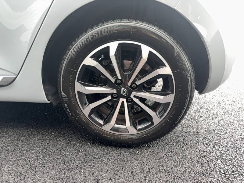 Renault Clio Eco-G 100 ch GSR2 Techno 2024 - photo n°15 Renault Clio Eco-G 100 ch GSR2 Techno  occasion à Langon - photo n°15