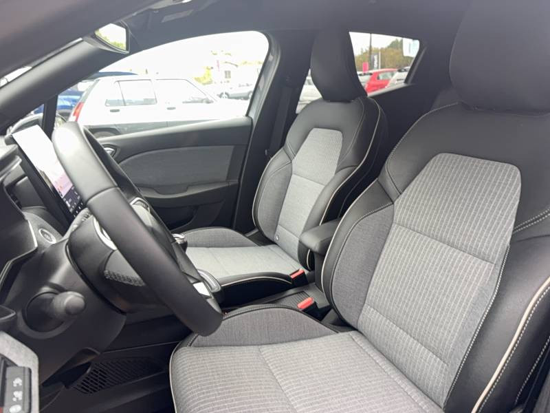 Renault Clio Eco-G 100 ch GSR2 Techno 2024 - photo n°10 Renault Clio Eco-G 100 ch GSR2 Techno  occasion à Langon - photo n°10