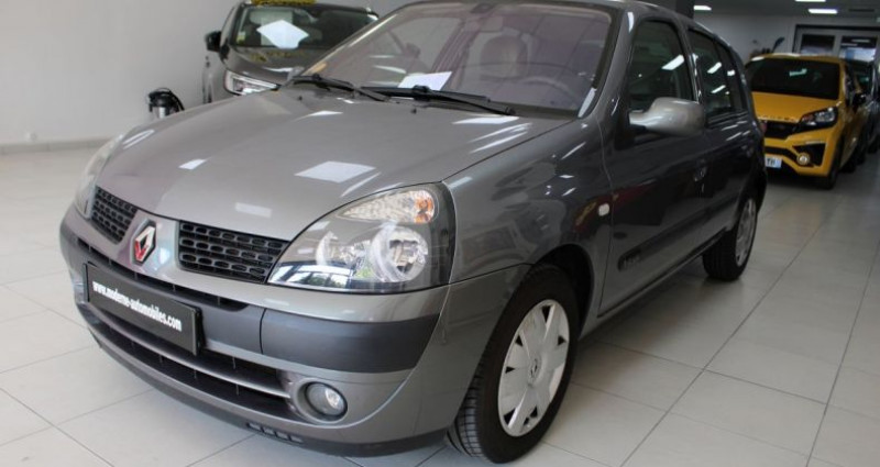 Renault Clio II 1.4 16V 98CH PRIVILEGE 5P