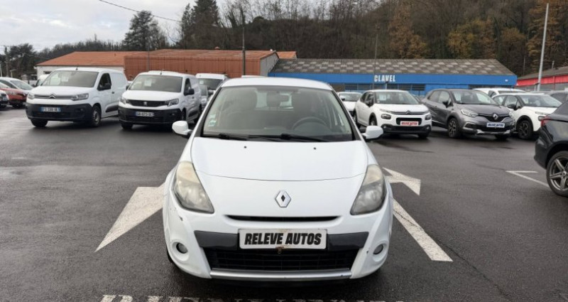 Renault Clio III (B/C85) 1.2 16v 75ch Express Clim 5p
