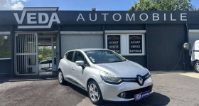 Renault Clio occasion 2015 mise en vente à La Ricamarie par le garage VEDA AUTOMOBILE - photo n°1