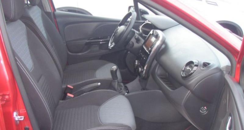Renault Clio IV 0.9 TCE 90 ENERGY INTENS ECO2 2014 - photo n°7 Renault Clio IV 0.9 TCE 90 ENERGY INTENS ECO2  occasion à GAGNY - photo n°7