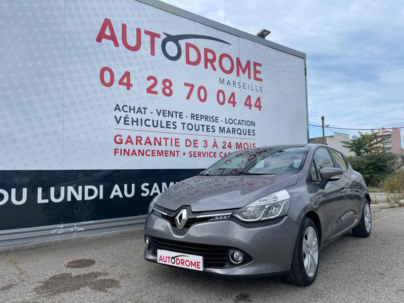 Renault Clio occasion 2015 mise en vente à Marseille 10 par le garage AUTODROME - photo n°1
