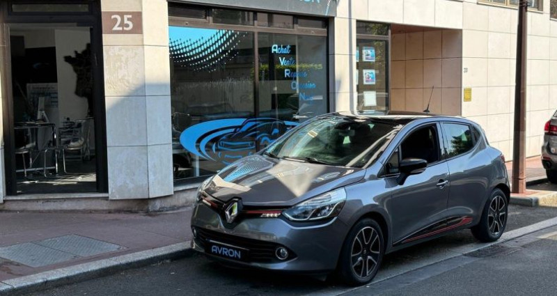 Renault Clio IV Tce 90 INTENS / Toit Panoramique