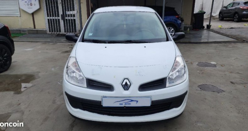 Renault Clio societe air 1.5dci 85 2008 2008 Renault Clio societe air 1.5dci 85 2008  occasion à Saint-Soupplets