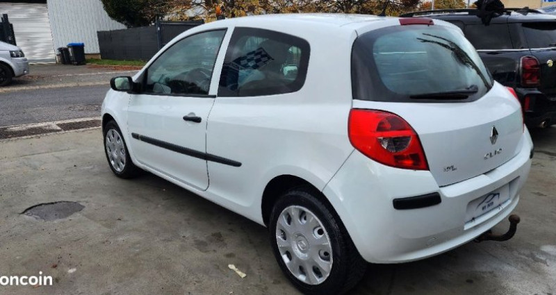 Renault Clio societe air 1.5dci 85 2008 2008 - photo n°7 Renault Clio societe air 1.5dci 85 2008  occasion à Saint-Soupplets - photo n°7