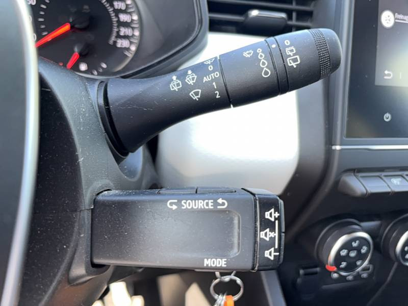 Renault Clio TCe 100 GPL Evolution 2023 - photo n°17 Renault Clio TCe 100 GPL Evolution  occasion à Sainte-Bazeille - photo n°17