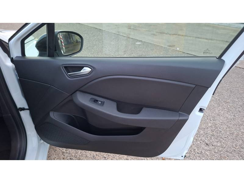 Renault Clio TCe 100 GPL Evolution 2023 - photo n°12 Renault Clio TCe 100 GPL Evolution  occasion à Agen - photo n°12