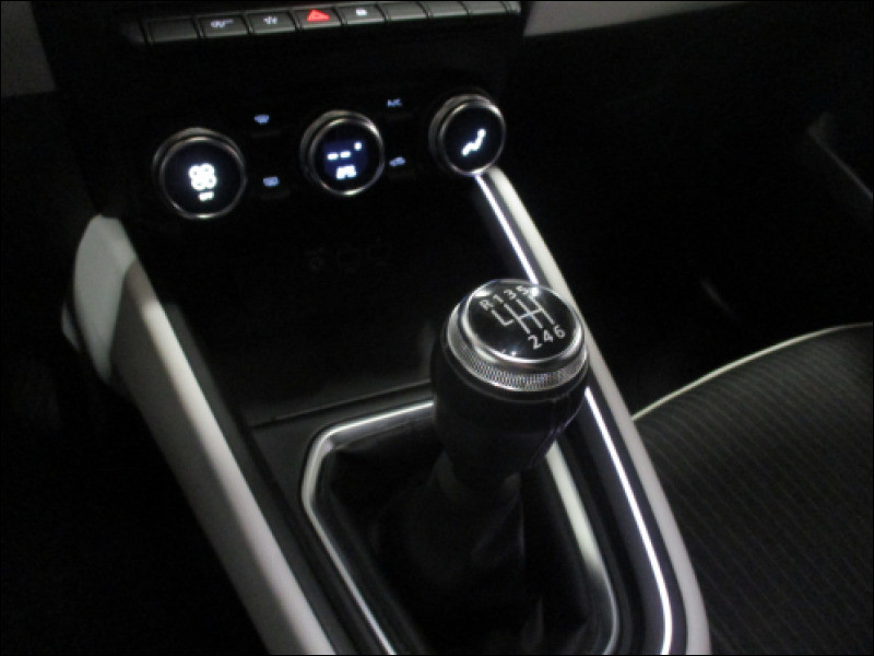 Renault Clio TCe 90 - 21 Limited 2021 - photo n°16 Renault Clio TCe 90 - 21 Limited  occasion à BAYONNE - photo n°16