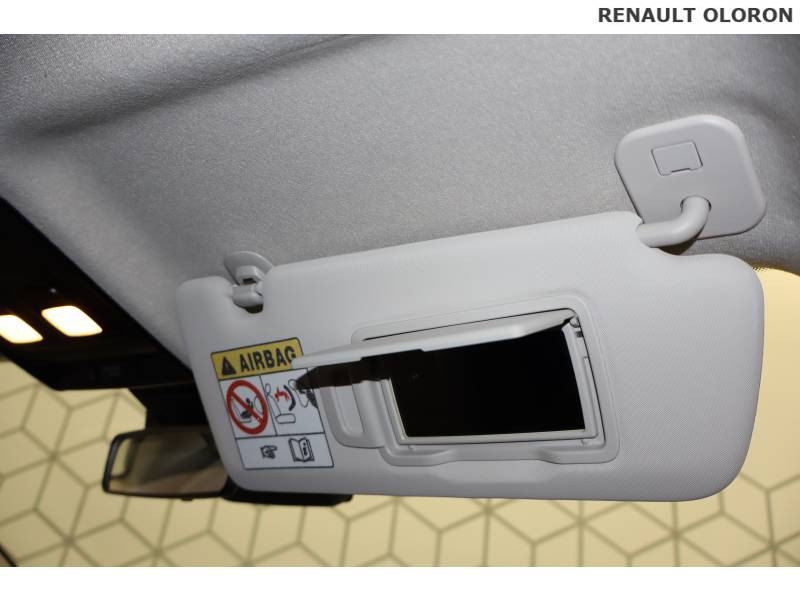 Renault Clio TCe 90 Equilibre 2023 - photo n°20 Renault Clio TCe 90 Equilibre  occasion à Oloron St Marie - photo n°20