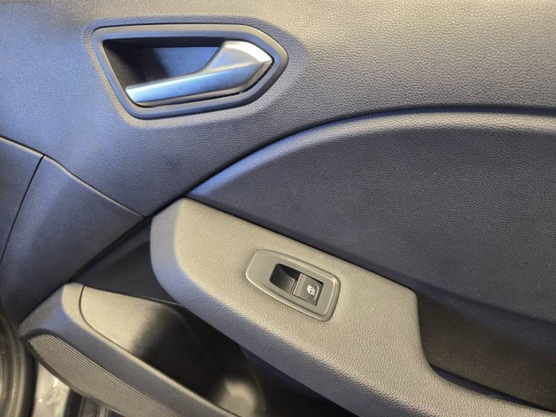 Renault Clio TCe 90 Equilibre 2023 - photo n°18 Renault Clio TCe 90 Equilibre  occasion à TARBES - photo n°18