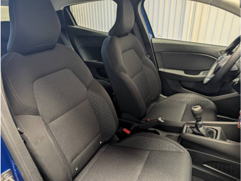 Renault Clio TCe 90 Equilibre 2023 - photo n°12 Renault Clio TCe 90 Equilibre  occasion à TARBES - photo n°12