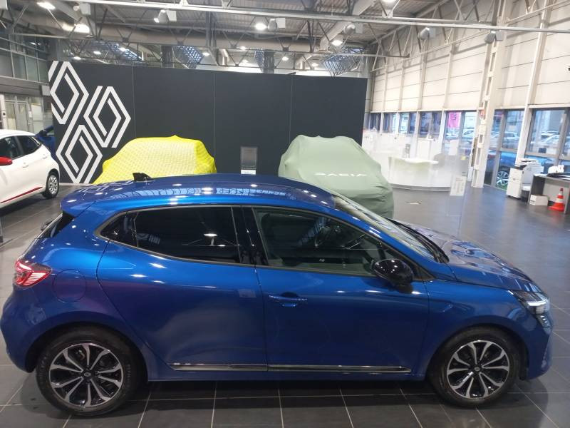 Renault Clio TCe 90 GSR2 Techno 2024 - photo n°6 Renault Clio TCe 90 GSR2 Techno  occasion à Toulouse - photo n°6