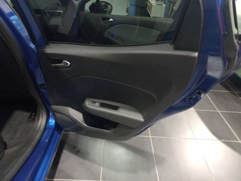 Renault Clio TCe 90 GSR2 Techno 2024 - photo n°16 Renault Clio TCe 90 GSR2 Techno  occasion à Toulouse - photo n°16