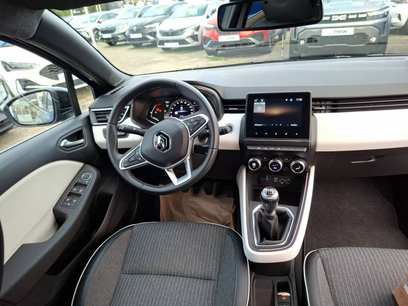 Renault Clio TCe 90 Techno 2023 - photo n°18 Renault Clio TCe 90 Techno  occasion à Agen - photo n°18