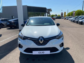 Renault Clio occasion 2023 mise en vente à SENS par le garage DUCREUX SENS AUTO - photo n°1