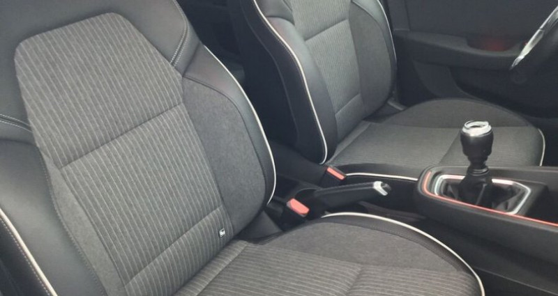 Renault Clio V 1.0 TCe 100 Intens 2019 - photo n°6 Renault Clio V 1.0 TCe 100 Intens  occasion à MIONS - photo n°6