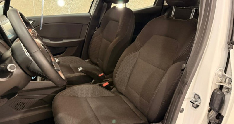 Renault Clio V 1.0 TCE 100cv 29000kms 1ere main 2020 - photo n°7 Renault Clio V 1.0 TCE 100cv 29000kms 1ere main  occasion à La Buisse - photo n°7