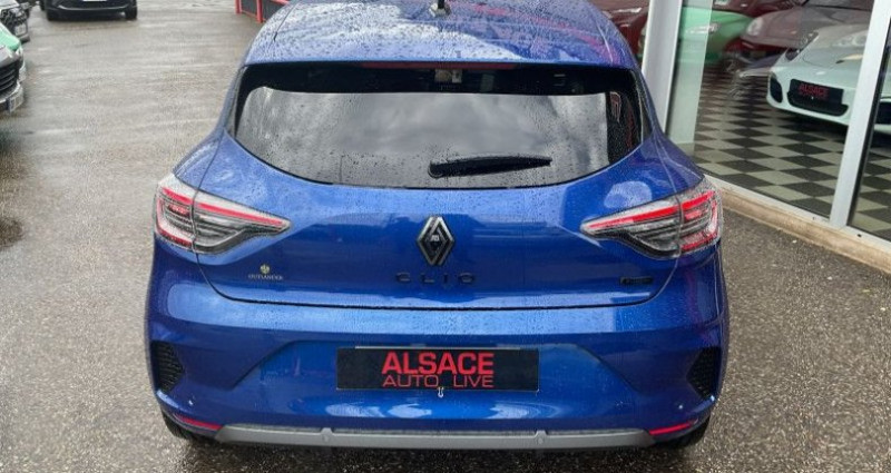Renault Clio V 1.6 E-TECH 145CH FULL HYBRID ESPRIT ALPINE 24 2024 - photo n°5 Renault Clio V 1.6 E-TECH 145CH FULL HYBRID ESPRIT ALPINE 24  occasion à Eckbolsheim - photo n°5
