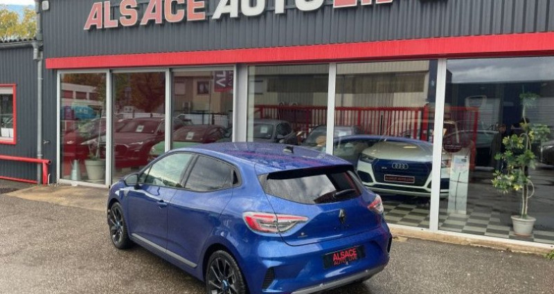 Renault Clio V 1.6 E-TECH 145CH FULL HYBRID ESPRIT ALPINE 24 2024 - photo n°4 Renault Clio V 1.6 E-TECH 145CH FULL HYBRID ESPRIT ALPINE 24  occasion à Eckbolsheim - photo n°4