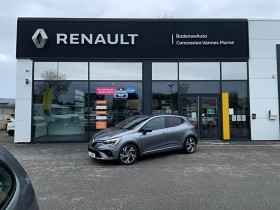 Renault Clio occasion 2023 mise en vente à VANNES par le garage RENAULT VANNES - photo n°1
