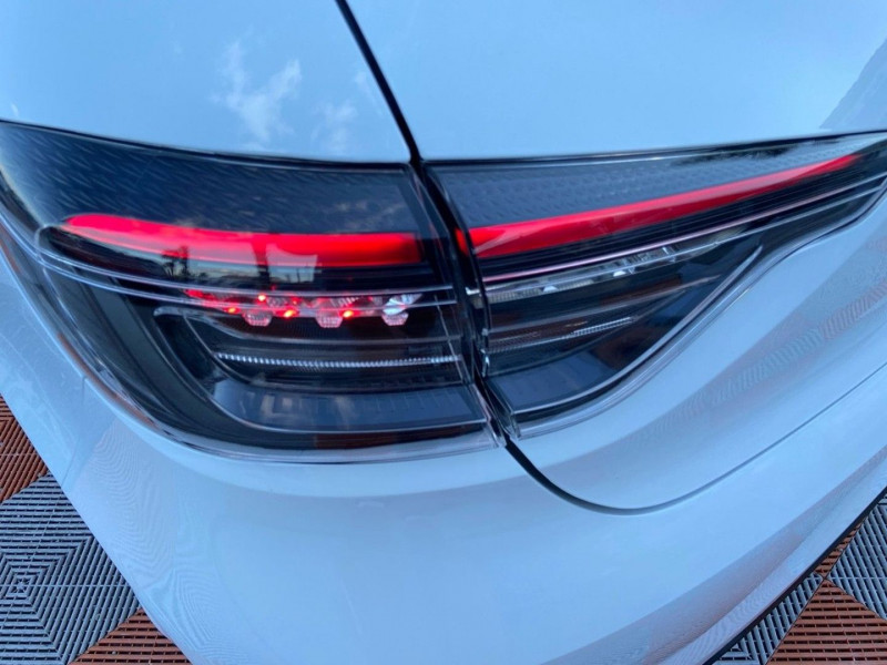 Renault Clio V DCi 100 BV6 EVOLUTION Pack Look JA 16 Caméra Pack Accès 2025 - photo n°11 Renault Clio V DCi 100 BV6 EVOLUTION Pack Look JA 16 Caméra Pack Accès  occasion à Lescure-d'Albigeois - photo n°11