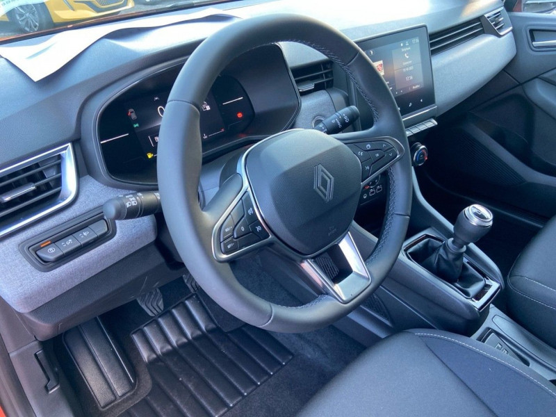 Renault Clio V DCi 100 BV6 EVOLUTION Pack Look JA 16 Caméra Pack Accès 2025 - photo n°13 Renault Clio V DCi 100 BV6 EVOLUTION Pack Look JA 16 Caméra Pack Accès  occasion à Lescure-d'Albigeois - photo n°13