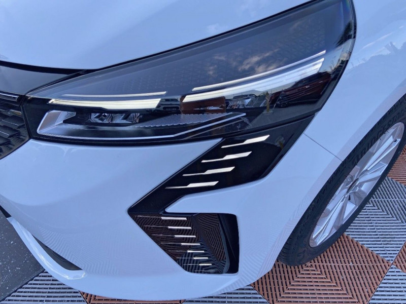 Renault Clio V DCi 100 BV6 EVOLUTION Pack Look JA 16 Caméra Pack Accès 2025 - photo n°10 Renault Clio V DCi 100 BV6 EVOLUTION Pack Look JA 16 Caméra Pack Accès  occasion à Lescure-d'Albigeois - photo n°10