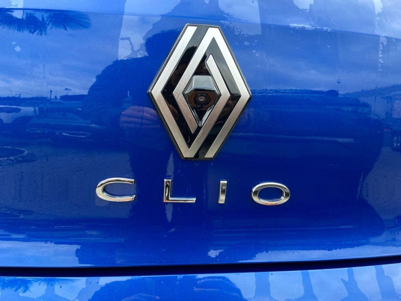 Renault Clio V DCi 100 BV6 EVOLUTION Pack Look JA 16 Caméra 2025 - photo n°17 Renault Clio V DCi 100 BV6 EVOLUTION Pack Look JA 16 Caméra  occasion à Lescure-d'Albigeois - photo n°17